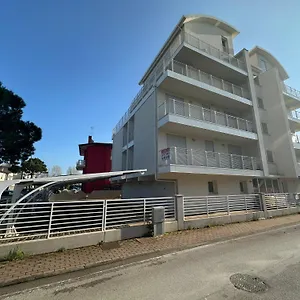 Al Molo - Agenzia Cocal Apartmanhotel