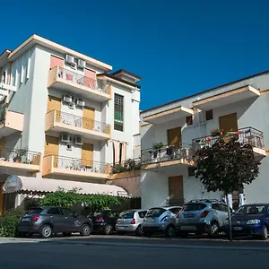 https://hotel-casa-mia.hotelslidodijesolo.com