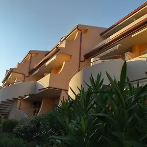 Le Onde 2 , Badesi Italia